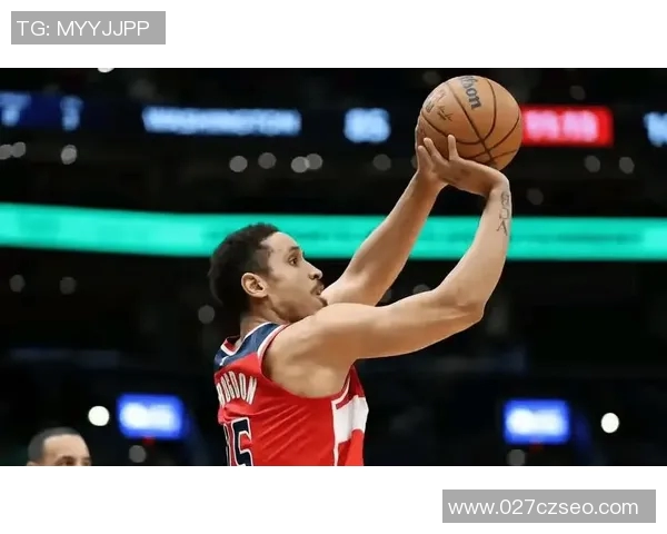 火箭队与快船队激战在即10月27日精彩对决值得期待